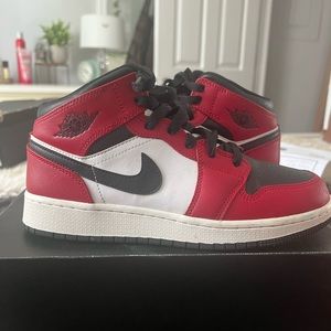 Air jordan 1 mid Chicago(gs)
